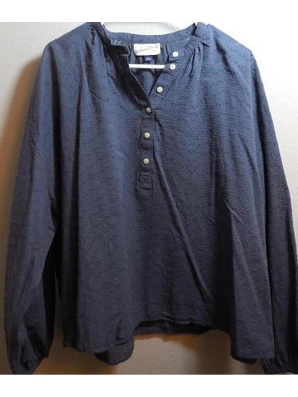 Women's Long Sleeve Shirt by Vintage Threads - Size L